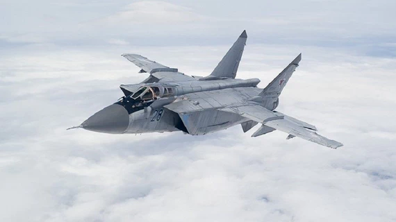 Авиационный ракетный комплекс дальнего перехвата МиГ-31