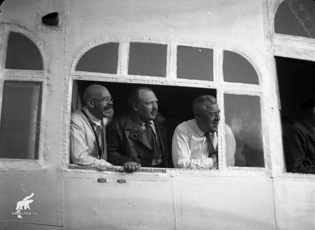 Слева направо: Р.Л. Самойлович, П. А. Молчанов, Х. Эккенер