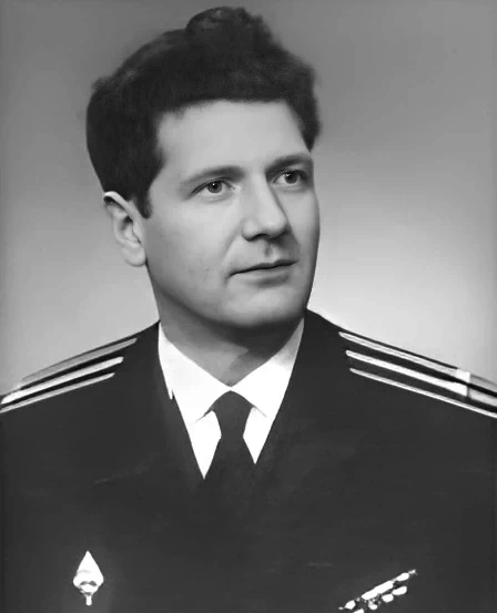 Капитан 2 ранга Кудрявцев Василий Григорьевич. 1965 г. Капитан 2 ранга Кудрявцев В.Г.