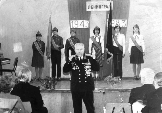 Генерал-лейтенант Кудрявцев Г.Г. на уроке Мужества. Генерал-лейтенант Кудрявцев Г.Г.