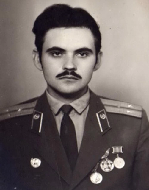 Старший лейтенант Вакулик В.Ф.