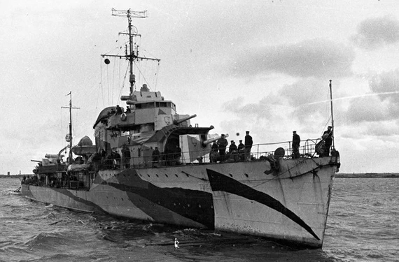 Эсминец «Гремящий» в Архангельске