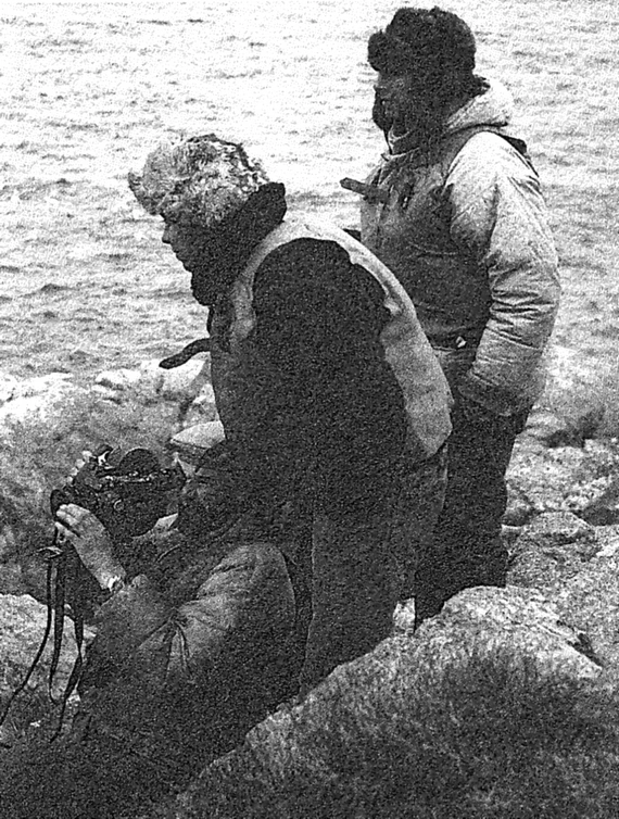 Оператор В. Ильин и режиссер фильма С.Д. Аранович (крайний справа) Оператор В. Ильин и режиссер С.Д. Аранович